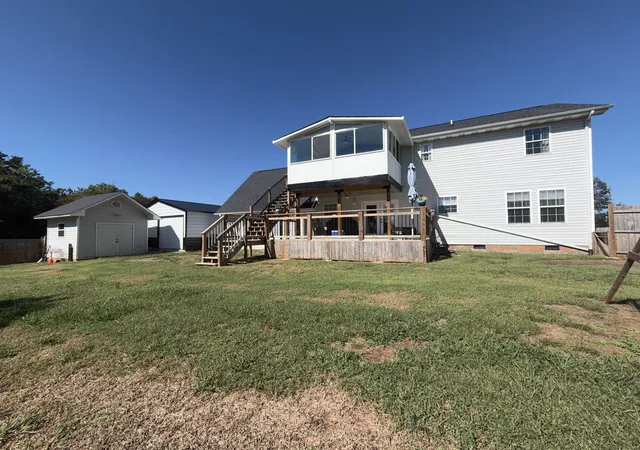Photo 4 of Single family home for sale at 2833 English Valley Ln, Sevierville, TN 37876 | MLS# 3613237 | Listing updated on 2026-10-08
