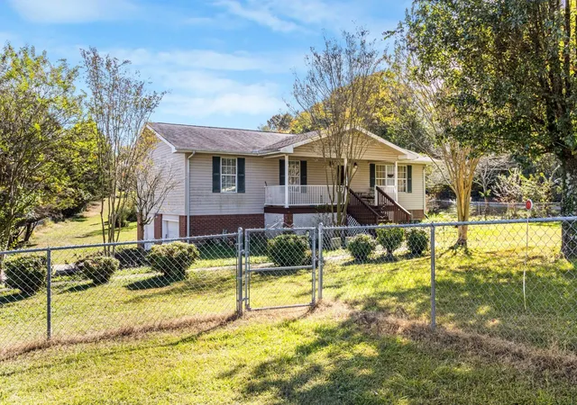 Photo 1 of Single family home for sale at 11900 Dolly Pond Rd, Birchwood, TN 37308 | MLS# 3613230 | Listing updated on 2026-10-29