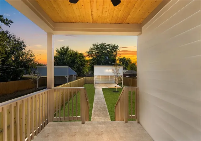 Photo 3 of Single family home for sale at 1711 14th Avenue N, Nashville, TN 37208 | MLS# 3613290 | Listing updated on 2026-10-23