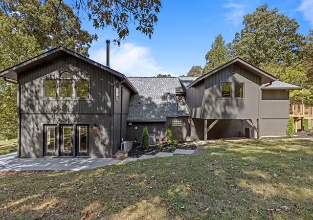 Photo 3 of Single family home for sale at 7583 Coolidge Ln, Ooltewah, TN 37363 | MLS# 3613296 | Listing updated on 2026-10-08
