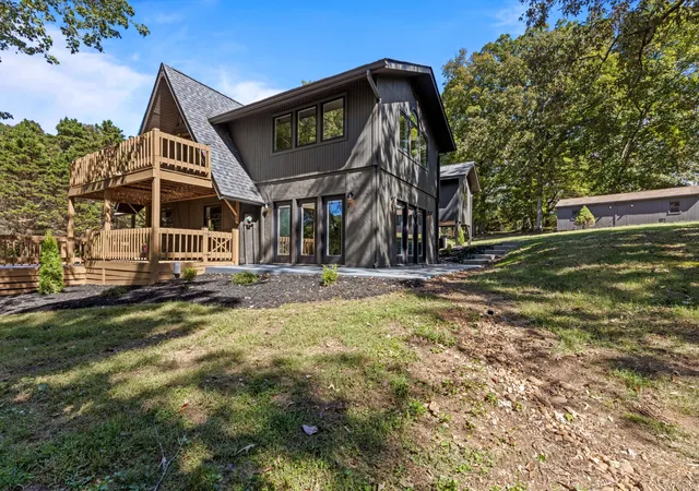 Photo 4 of Single family home for sale at 7583 Coolidge Ln, Ooltewah, TN 37363 | MLS# 3613296 | Listing updated on 2026-10-08