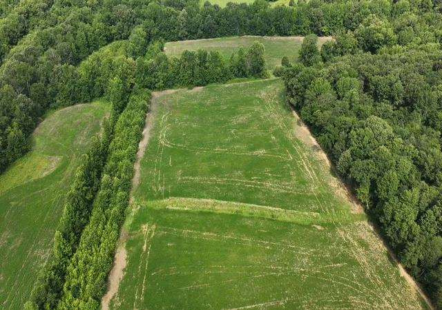 Photo 2 of Sale Pending at 9601 Old Mayfield Rd, Boaz, KY 42027 | MLS# 3614416 | Listing updated on 2026-10-12