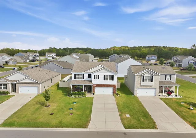 Photo 3 of Single family home for sale at 105 William Dylan Dr, Murfreesboro, TN 37129 | MLS# 3614489 | Listing updated on 2026-10-08