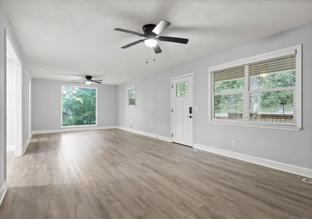 Photo 1 of Single family home for sale at 405 Dempsey Ln, Rossville, GA 30741 | MLS# 3614439 | Listing updated on 2026-10-08