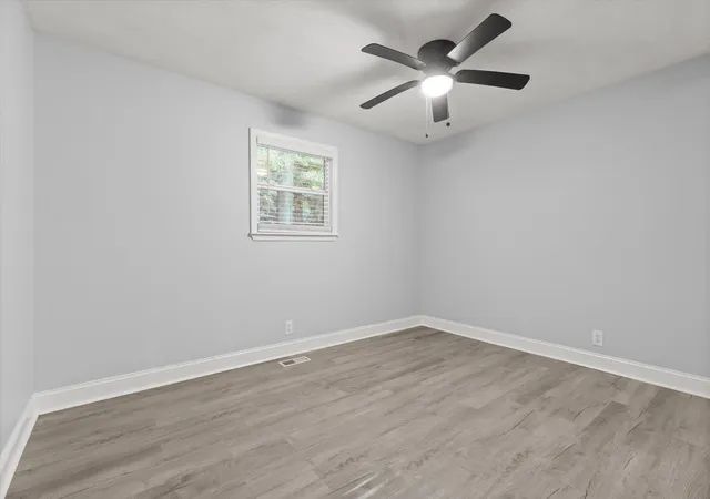 Photo 3 of Single family home for sale at 405 Dempsey Ln, Rossville, GA 30741 | MLS# 3614439 | Listing updated on 2026-10-08