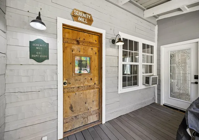 Photo 3 of Single family home for sale at 1243 Carrs Crk Rd, Townsend, TN 37882 | MLS# 3615039 | Listing updated on 2026-10-08