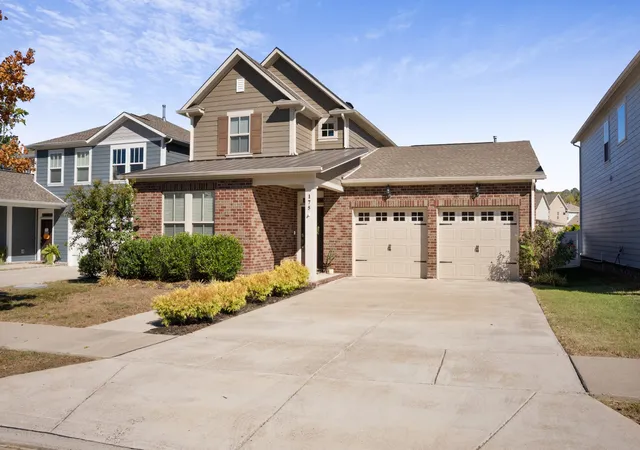 Photo 3 of Single family home for sale at 175 Picasso Cir, Hendersonville, TN 37075 | MLS# 3615084 | Listing updated on 2026-10-08