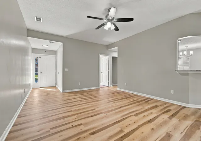 Photo 4 of Single family home for sale at 1032 Blue Mountain Ln, Antioch, TN 37013 | MLS# 3614482 | Listing updated on 2026-10-08