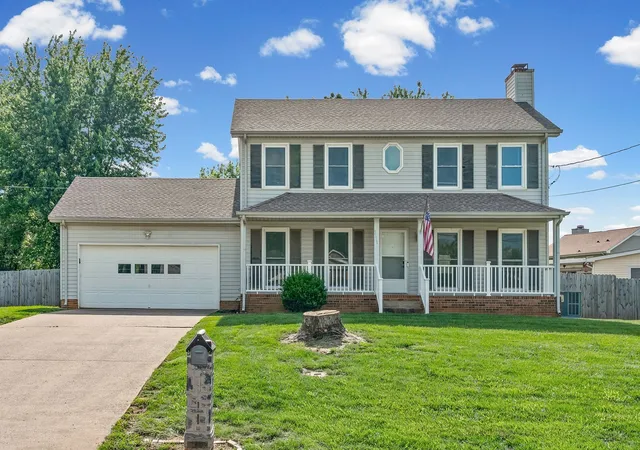 Photo 1 of Single family home for sale at 3311 Mallard Dr, Clarksville, TN 37042 | MLS# 3614472 | Listing updated on 2026-10-28