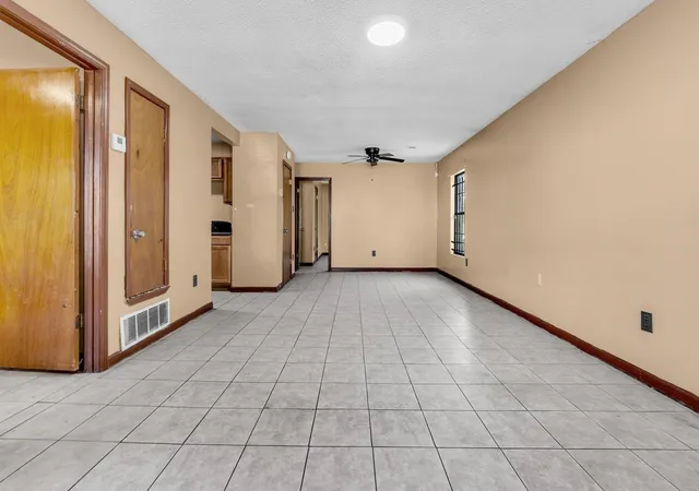 Photo 3 of Single family home for sale at 1397 Gill Ave, Memphis, TN 38106 | MLS# 3614479 | Listing updated on 2026-10-08