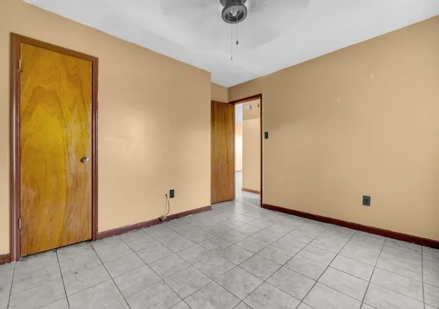 Photo 3 of Single family home for sale at 1397 Gill Ave, Memphis, TN 38106 | MLS# 3614479 | Listing updated on 2026-10-08