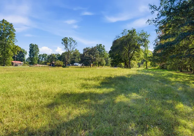 Photo 4 of Land for sale at 0 Bowker Rd, Charlotte, TN 37036 | MLS# 3615161 | Listing updated on 2026-10-08