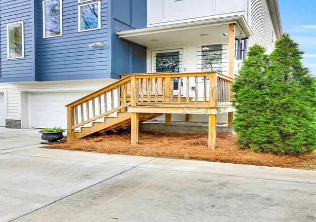 Photo 3 of Single family home for sale at 40 Hubbard St, Nashville, TN 37210 | MLS# 3615050 | Listing updated on 2026-10-08