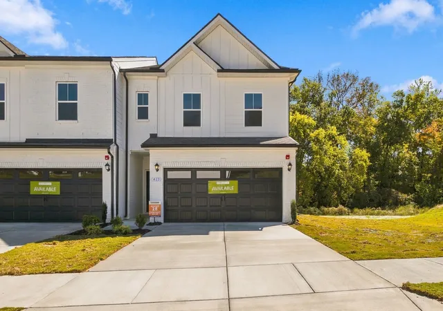Photo 1 of Townhouse for sale at 413 Kingsbury Dr, Gallatin, TN 37066 | MLS# 3614514 | Listing updated on 2026-10-10