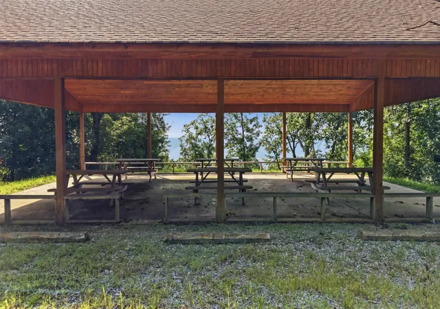 Photo 3 of Land for sale at 0 Big Blf View, Pikeville, TN 37367 | MLS# 3614501 | Listing updated on 2026-10-08