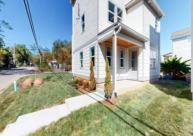 Photo 2 of Single family home for sale at 1202 52nd Avenue N, Nashville, TN 37209 | MLS# 3615077 | Listing updated on 2026-10-08