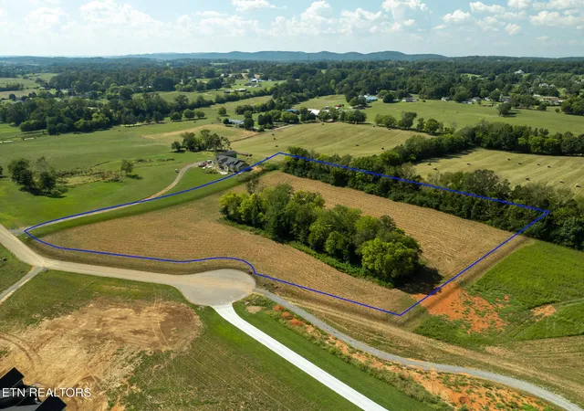 Photo 3 of Land for sale at 5 Tristar Way, Seymour, TN 37865 | MLS# 3614555 | Listing updated on 2026-10-08