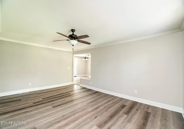 Photo 4 of Single family home for sale at 1319 Boyds Crk Hwy, Seymour, TN 37865 | MLS# 3614557 | Listing updated on 2026-10-08