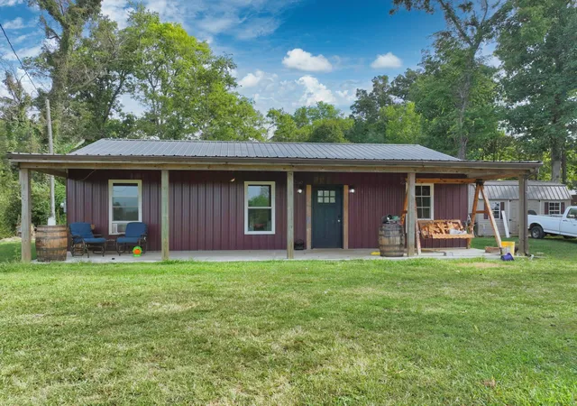 Photo 1 of Single family home for sale at 6646 Fisher Rd, Springfield, TN 37172 | MLS# 3614542 | Listing updated on 2026-10-08
