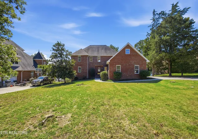 Photo 1 of Single family home for sale at 197 Hartford Village Way, Kingston, TN 37763 | MLS# 3614543 | Listing updated on 2026-10-09