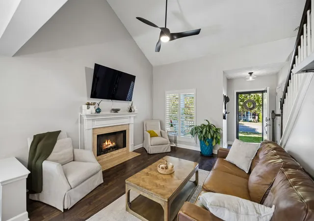 Photo 4 of Single family home for sale at 3219 Gardendale Dr, Franklin, TN 37064 | MLS# 3619530 | Listing updated on 2026-10-19