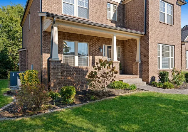 Photo 1 of Single family home for sale at 1042 Cantwell Pl, Spring Hill, TN 37174 | MLS# 3619582 | Listing updated on 2026-10-29