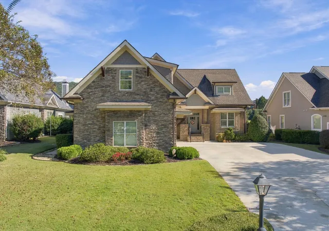 Photo 3 of Single family home for sale at 766 Black Crk Dr, Chattanooga, TN 37419 | MLS# 3615071 | Listing updated on 2026-10-08