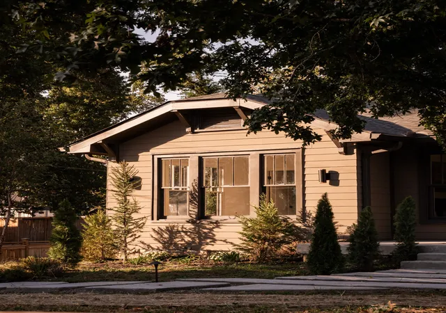 Photo 2 of Single family home for sale at 1133 Riverwood Dr, Nashville, TN 37216 | MLS# 3619044 | Listing updated on 2026-10-23