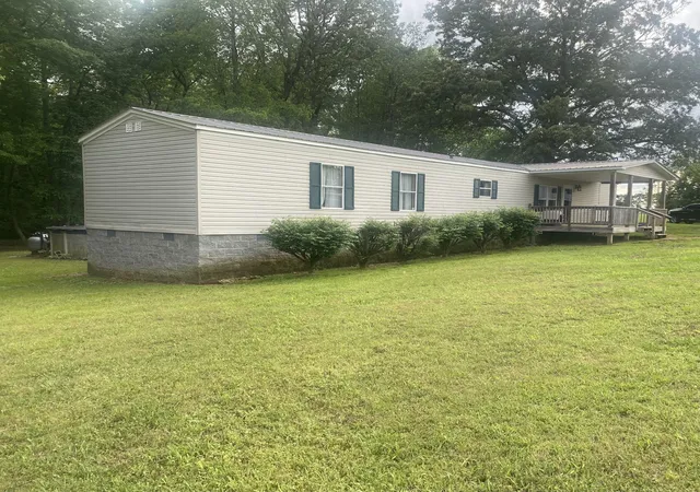 Photo 1 of Manufactured home for sale at 2273 Holcomb Rd, Mc Minnville, TN 37110 | MLS# 3618723 | Listing updated on 2026-10-09