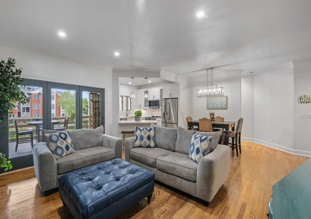 Photo 4 of Condo for sale at 240 Boxmere Pl, Nashville, TN 37215 | MLS# 3618725 | Listing updated on 2026-10-28