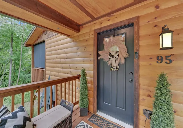 Photo 3 of Single family home for sale at 95 Deer Valley Ln, Murphy, NC 28906 | MLS# 3615126 | Listing updated on 2026-10-08