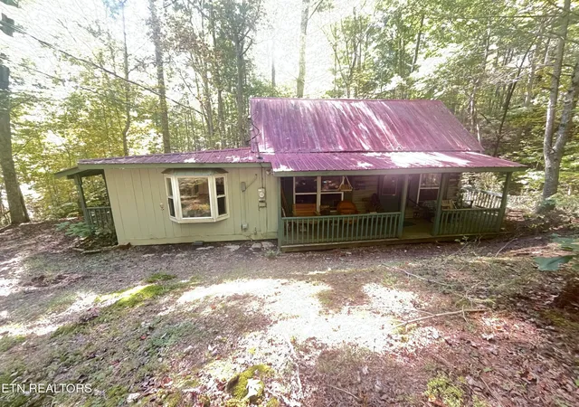 Photo 4 of Single family home for sale at 196 Roberts Ln, Tellico Plains, TN 37385 | MLS# 3615114 | Listing updated on 2026-10-08