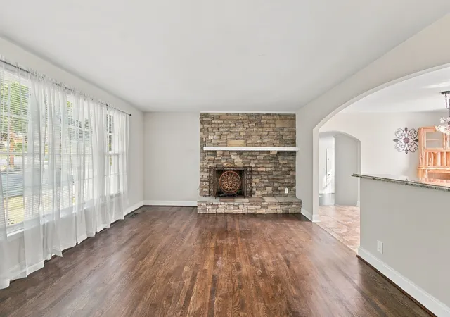 Photo 3 of Single family home for sale at 106 Sherbrooke Ln, Hendersonville, TN 37075 | MLS# 3619760 | Listing updated on 2026-10-23