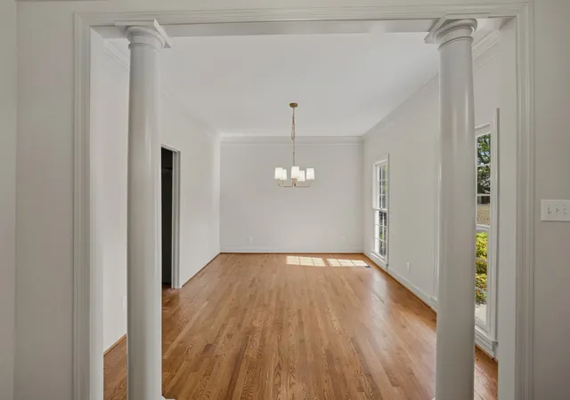 Photo 4 of Single family home for sale at 1205 Confederate Dr, Columbia, TN 38401 | MLS# 3623638 | Listing updated on 2026-10-24