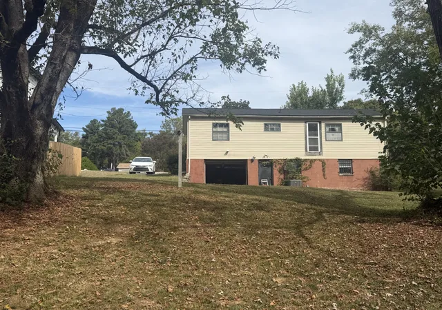Photo 1 of Single family home for sale at 2015 Forges Dr, Nashville, TN 37217 | MLS# 3618631 | Listing updated on 2026-10-09