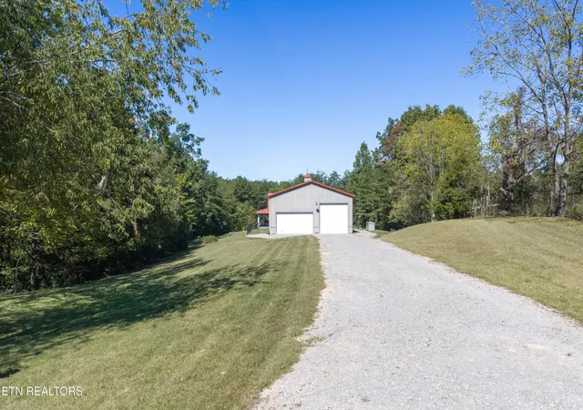 Photo 2 of Single family home for sale at 3637 Leatherwood Frd Rd, Jamestown, TN 38556 | MLS# 3615171 | Listing updated on 2026-10-09