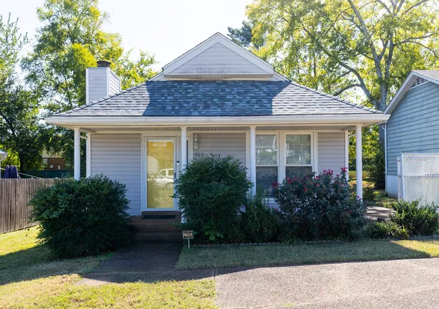 Single family home for sale at 305 Heritage Ct, Madison, TN 37115 | MLS# 3615233
