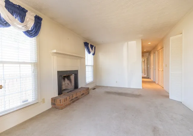 Photo 1 of Single family home for sale at 305 Heritage Ct, Madison, TN 37115 | MLS# 3615233 | Listing updated on 2026-10-08