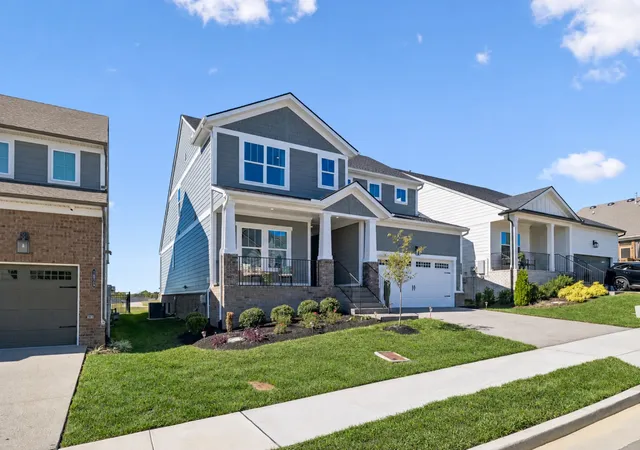 Photo 3 of Single family home for sale at 1029 Cherry Tree Dr, Mount Juliet, TN 37122 | MLS# 3623315 | Listing updated on 2026-10-27