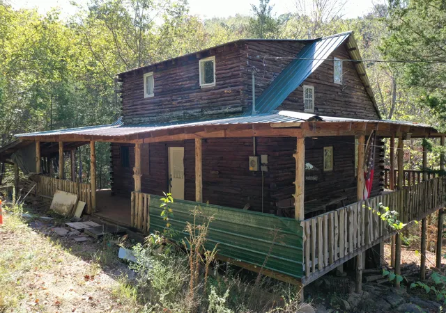 Photo 1 of Single family home for sale at 3784 Cedar Crk Rd, Linden, TN 37096 | MLS# 3615341 | Listing updated on 2026-10-09