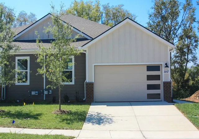 Photo 1 of Townhouse for sale at 2157 Holmesburg Pvt Cir, Gallatin, TN 37066 | MLS# 3615263 | Listing updated on 2026-10-08