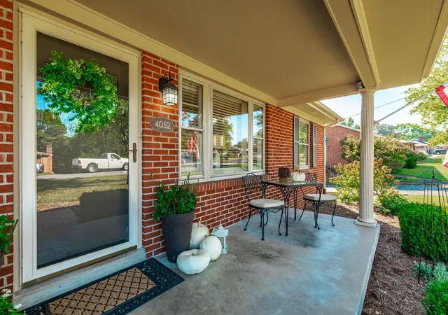 Photo 3 of Single family home for sale at 4052 S Sequoia Dr, Springfield, TN 37172 | MLS# 3619296 | Listing updated on 2026-10-14