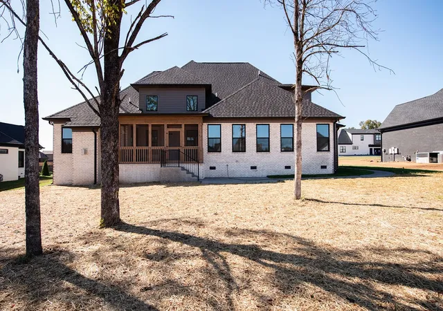 Photo 4 of Single family home for sale at 884 Harrisburg Ln, Mount Juliet, TN 37122 | MLS# 3615336 | Listing updated on 2026-10-08