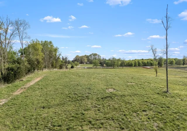 Photo 3 of Land for sale at 0 Dixon Rd, Shelbyville, TN 37160 | MLS# 3615318 | Listing updated on 2026-10-08