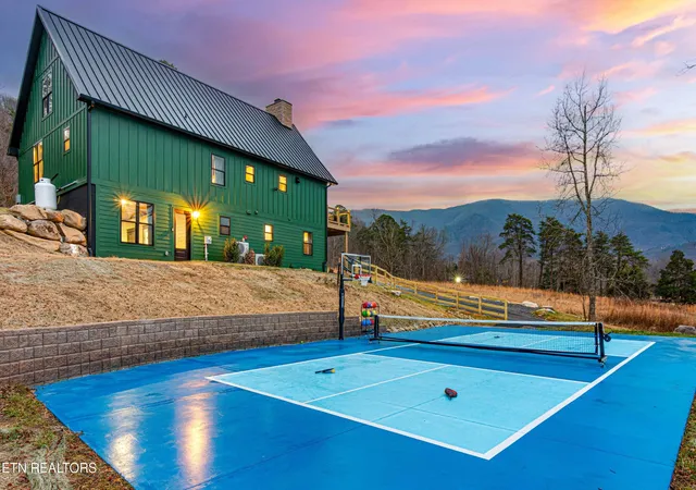 Photo 2 of Single family home for sale at 2773 Clabo Rd, Sevierville, TN 37862 | MLS# 3615324 | Listing updated on 2026-10-08