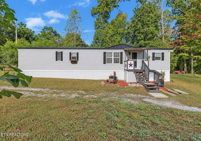 Photo 1 of Manufactured home for sale at 420 Oneida Ln, Wilder, TN 38589 | MLS# 3615326 | Listing updated on 2026-10-08