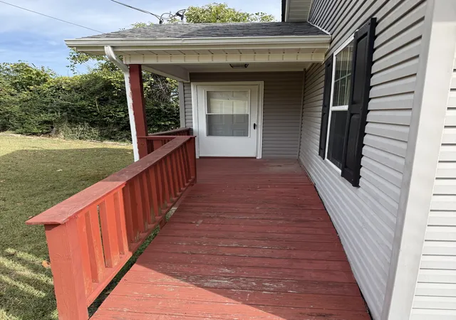 Photo 4 of Single family home for sale at 116 Davis St S, Carthage, TN 37030 | MLS# 3618775 | Listing updated on 2026-10-09