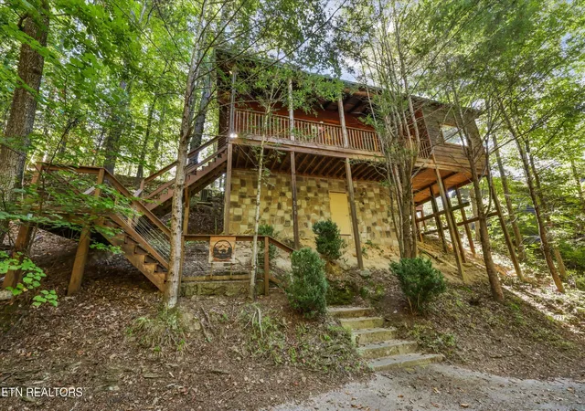 Single family home for sale at 214 Tsali Way, Sevierville, TN 37876 | MLS# 3615339