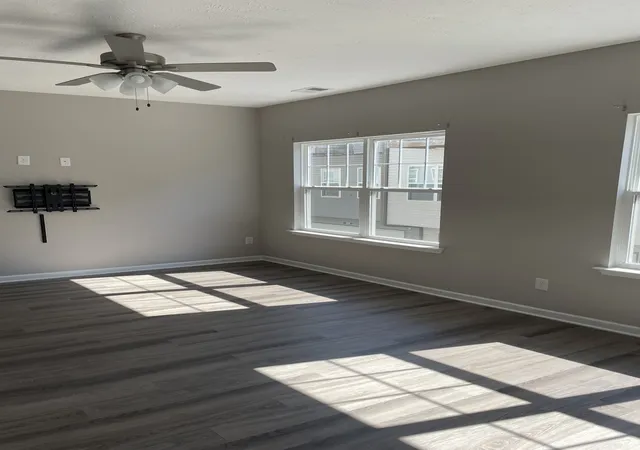 Photo 3 of Townhouse for sale at 171 Ramsden Ave, La Vergne, TN 37086 | MLS# 3615444 | Listing updated on 2026-10-09