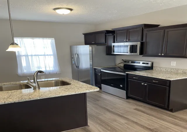 Photo 4 of Townhouse for sale at 171 Ramsden Ave, La Vergne, TN 37086 | MLS# 3615444 | Listing updated on 2026-10-09